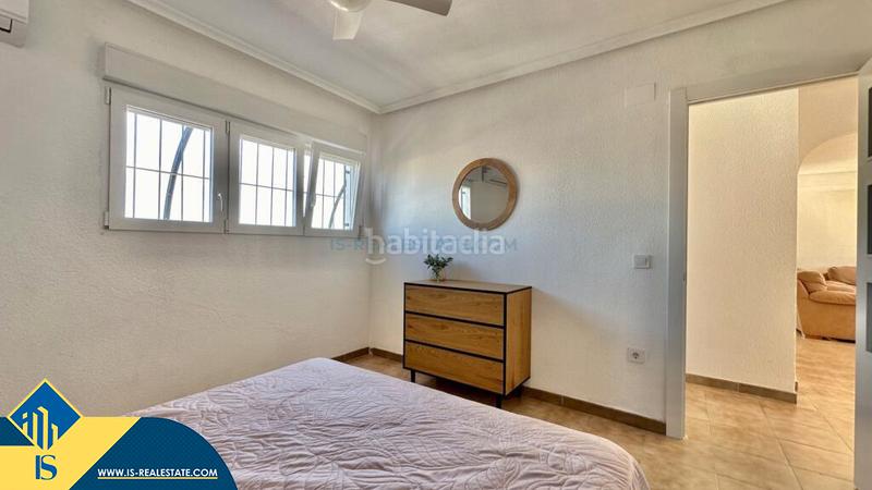 Foto 1392b547-4a55-4932-a6d7-8260b5e4db1e. Attico con parcheggio in Punta Prima Torrevieja