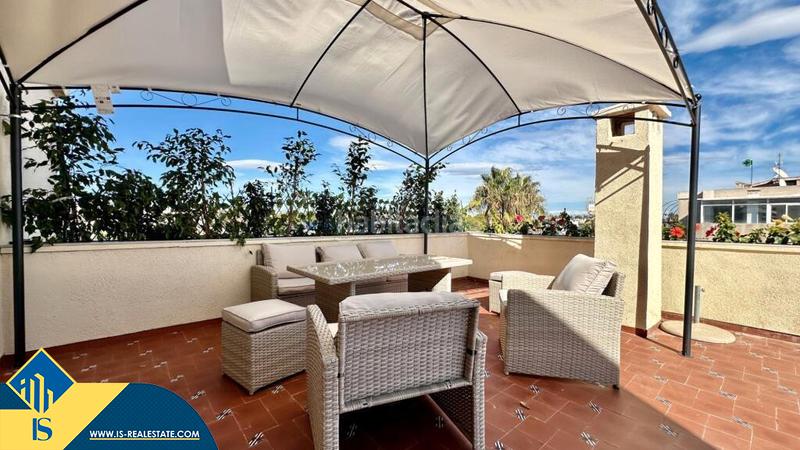 Foto 24e03a83-636e-4a24-aac1-cdae886b5dfc. Attico con parcheggio in Punta Prima Torrevieja