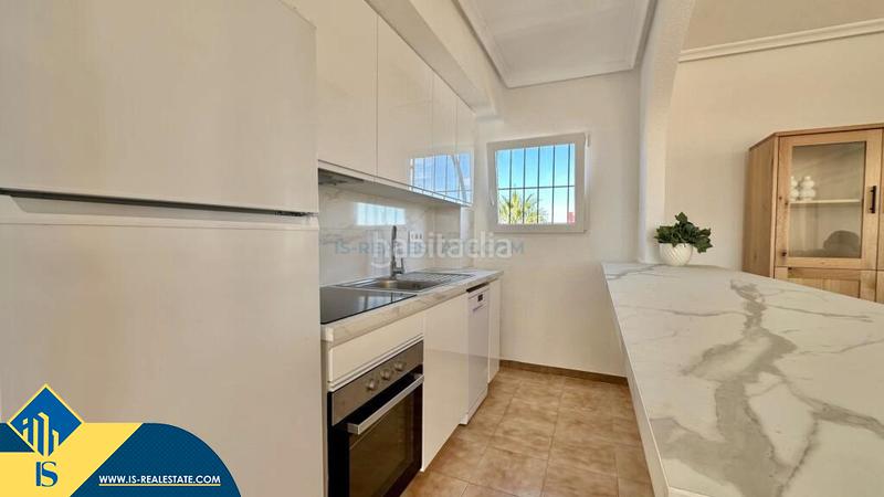 Foto 6150a091-ecbf-4a0b-bcc1-5f5c5b005ec4. Attico con parcheggio in Punta Prima Torrevieja