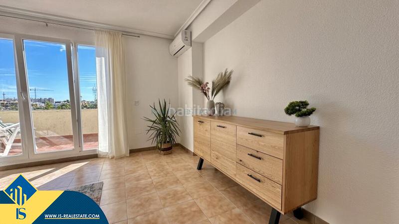 Foto 77b3c065-177b-4765-b313-4c333aa9be10. Attico con parcheggio in Punta Prima Torrevieja