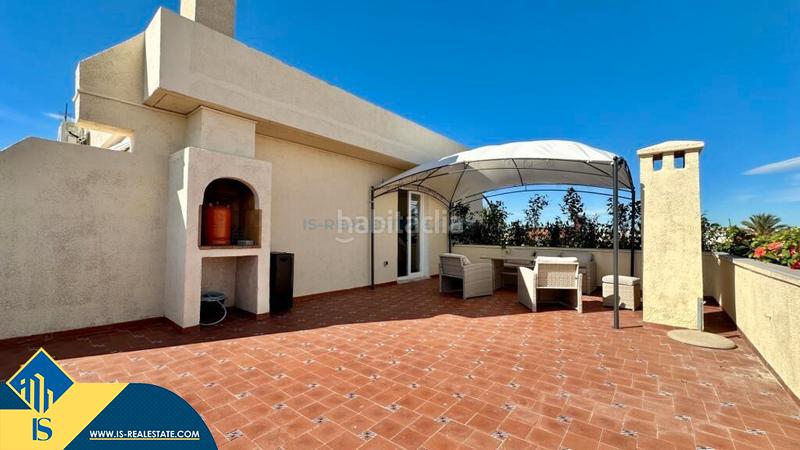 Foto bdbfc751-f217-48da-81ae-2c2cd19a9e76. Attico con parcheggio in Punta Prima Torrevieja