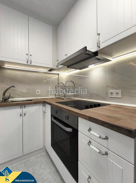 Foto 3382ce0c-66fc-4757-b297-1214868bad7b. Piccolo appartamento con riscaldamento piscina in Torrevieja