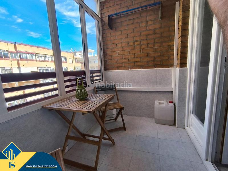 Foto c6e87e17-156a-4cee-863a-c50cd1a8139c. Piccolo appartamento con riscaldamento piscina in Torrevieja