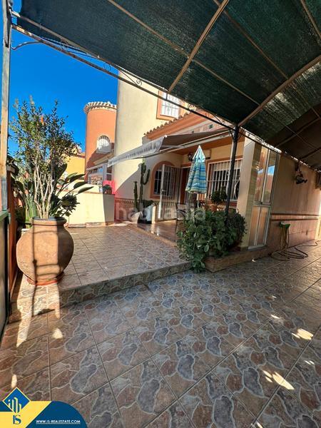 Foto 3942c6b8-a3af-45e3-bd43-9a6ef3da6172. Xalet amb aparcament piscina a Lomas de Cabo Roig - Los Dolses Orihuela