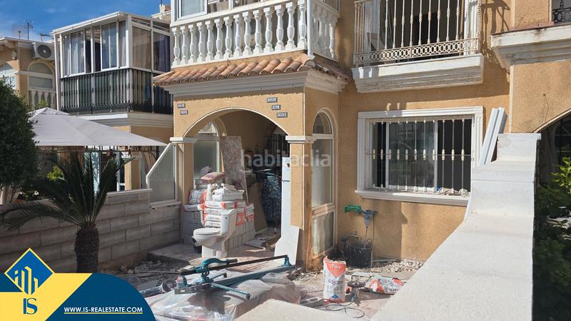 Foto 9d12b246-d2b6-4ba7-bc37-8012e69a5b75. Etagenwohnung mit pool in Aguas Nuevas Torrevieja