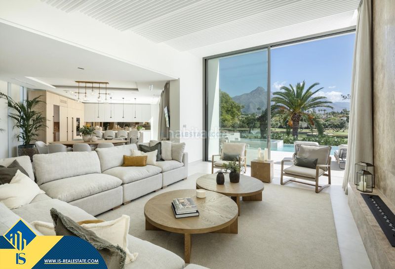 Foto 2e2042fa-8f55-42dd-825a-10b321ce7fca. Xalet amb calefacció aparcament piscina a Las Brisas Marbella