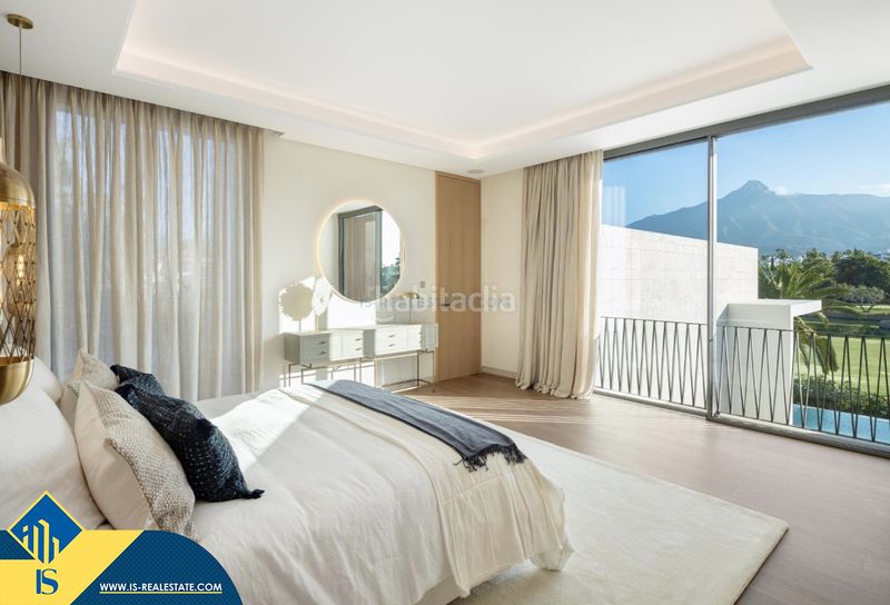 Foto 5abc078d-58b0-4087-883a-80b39612cebd. Xalet amb calefacció aparcament piscina a Las Brisas Marbella