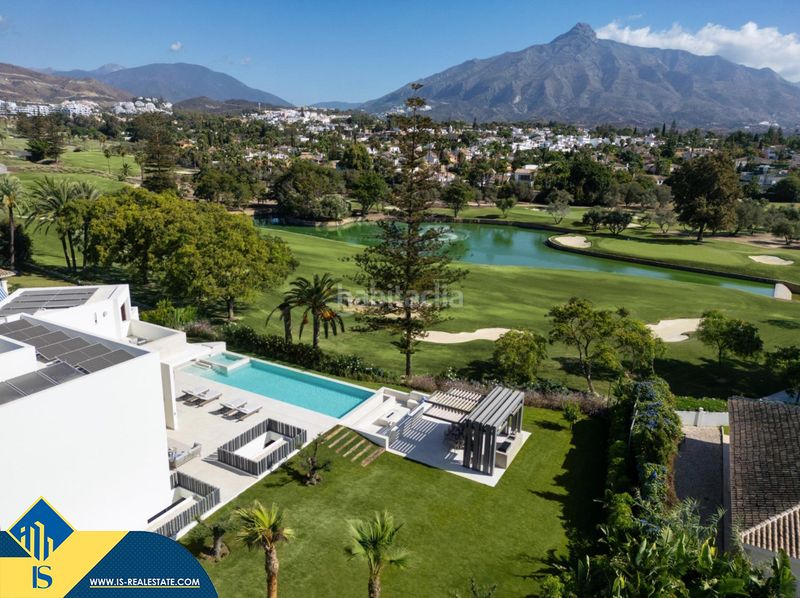 Foto c3b9bef6-d284-41ea-a3af-1ff0d588b8e6. Xalet amb calefacció aparcament piscina a Las Brisas Marbella