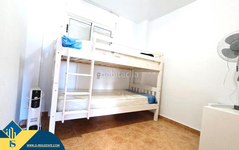 Foto 1a9527c1-498a-408f-b599-45e030cd1bcc. Apartament amb calefacció piscina a Antonio Machado Torrevieja