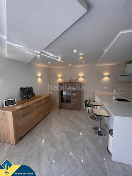 Foto c6d12618-a5ab-47a0-9da1-2324b34f31e5. Flat with parking in La Florida Orihuela