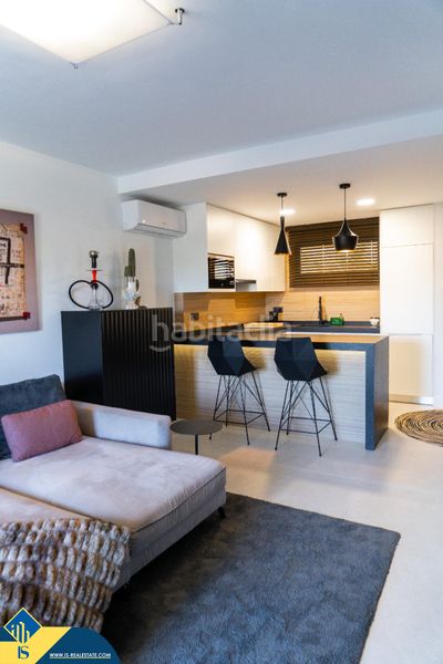 Foto 74404dce-7b2d-4cf4-8770-5e32e100fc9c. Pis amb piscina a La Veleta Torrevieja