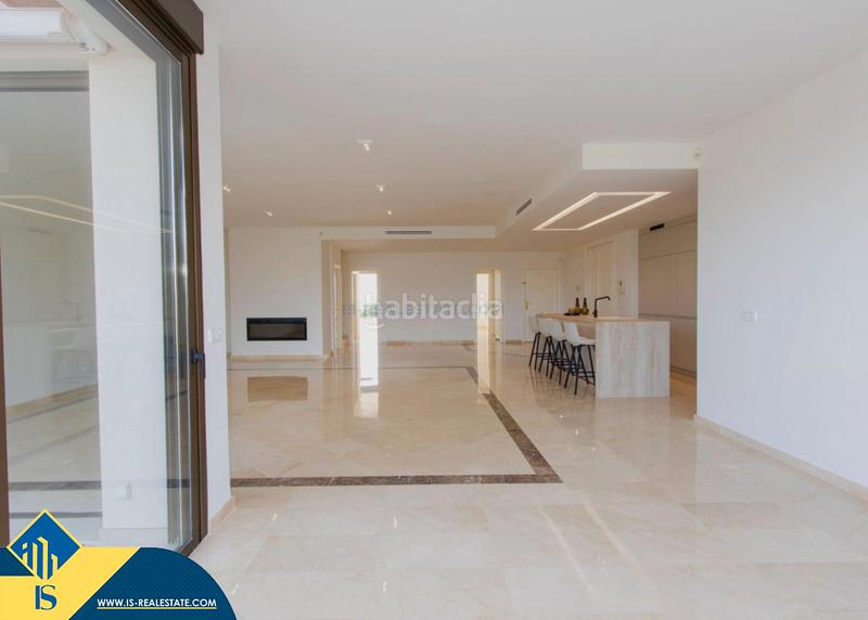 Foto 0980e1fd-4ac0-43a0-bdcb-d857bcef099b. Dúplex amb calefacció aparcament piscina a Río Real Marbella