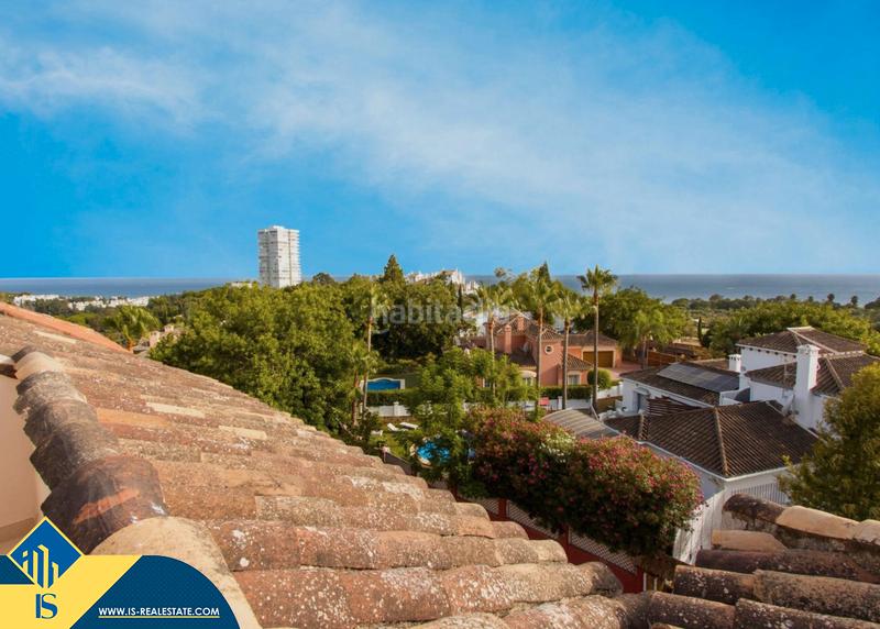 Foto 40292c88-6770-4e1c-89db-c400265dc4e3. Dúplex amb calefacció aparcament piscina a Río Real Marbella