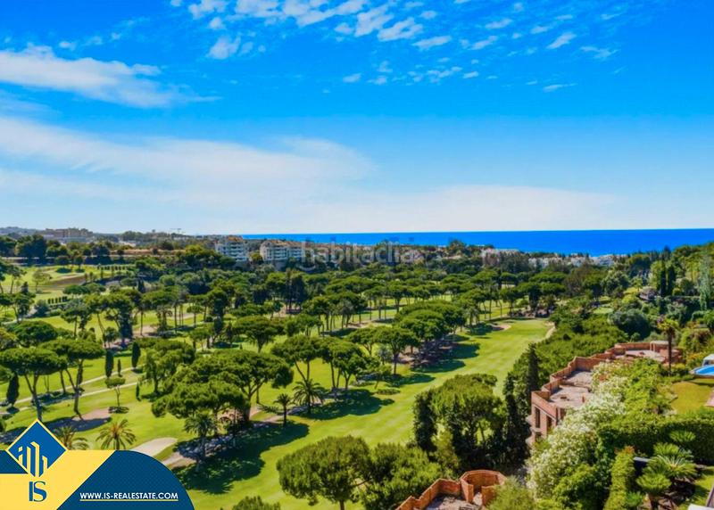 Foto b9e215ac-7d4d-4e76-9913-c2f890a5b31a. Dúplex amb calefacció aparcament piscina a Río Real Marbella