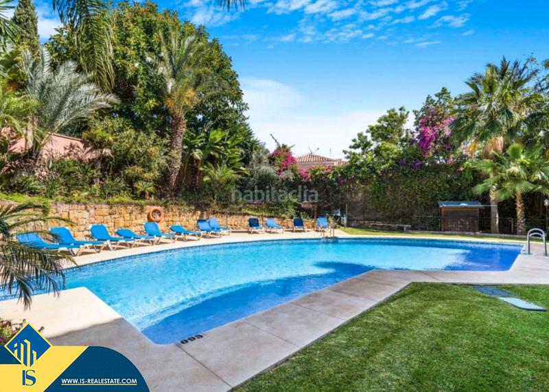 Foto c1777c4c-a46b-46b7-904c-a0f350154816. Dúplex amb calefacció aparcament piscina a Río Real Marbella