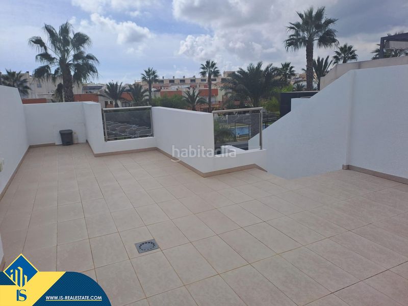 Foto 1c4c038f-090e-4026-8d1e-41e02542a076. Casa amb aparcament a Lomas de Cabo Roig - Los Dolses Orihuela