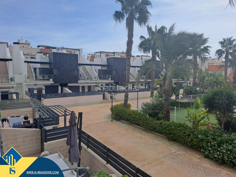 Foto 23cbecc8-c0b5-4671-a2bd-3b4504f2391f. Casa amb aparcament a Lomas de Cabo Roig - Los Dolses Orihuela