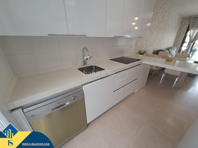 Foto 487eba9e-983e-49f9-a64a-6fef16706d57. Casa amb aparcament a Lomas de Cabo Roig - Los Dolses Orihuela