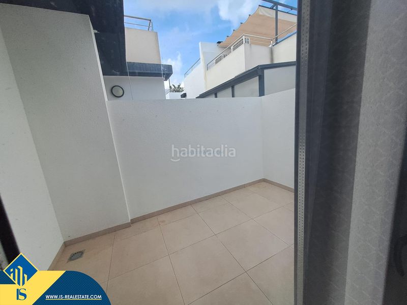 Foto 96f5b947-8300-462a-9130-bd24b59b42a8. Casa amb aparcament a Lomas de Cabo Roig - Los Dolses Orihuela