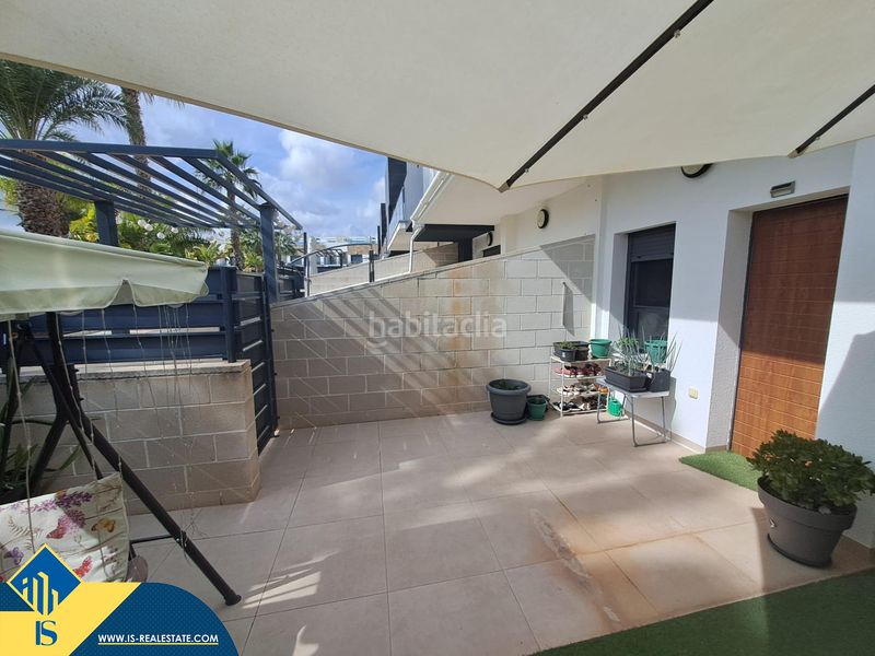 Foto ff7ce10d-7b1a-4e88-83ac-48544c539d9e. Casa amb aparcament a Lomas de Cabo Roig - Los Dolses Orihuela