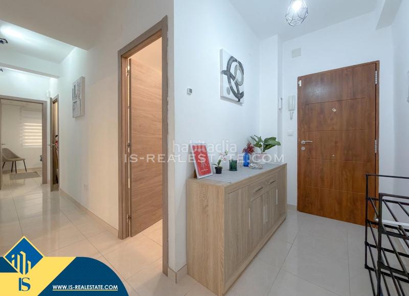 Foto 7c10ac34-0dbf-4cf6-bad5-965601f381cc. Apartamento  renovado con terraza, en la provincia de alicante, en la ciudad , en la zona de playa del cura. 3 habitac en Torrevieja