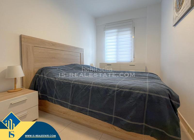 Foto 7e493a29-5ed2-442b-ae90-a3e042db43ea. Apartamento  renovado con terraza, en la provincia de alicante, en la ciudad , en la zona de playa del cura. 3 habitac en Torrevieja