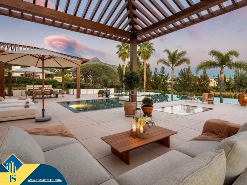 Foto 3009149c-bbd4-4b49-9c4a-09d071c808c3. Xalet amb calefacció aparcament piscina a Aloha Marbella