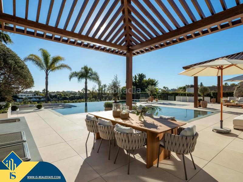 Foto 9688f290-3091-4d0f-908b-65633405aa64. Xalet amb calefacció aparcament piscina a Aloha Marbella