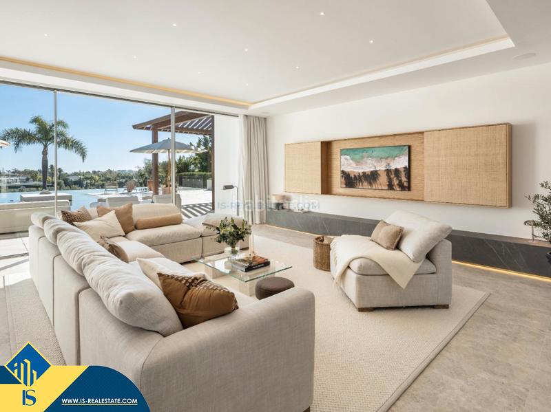 Foto aeb06d2b-1067-45c4-8d04-21b3f8bd2dfa. Xalet amb calefacció aparcament piscina a Aloha Marbella