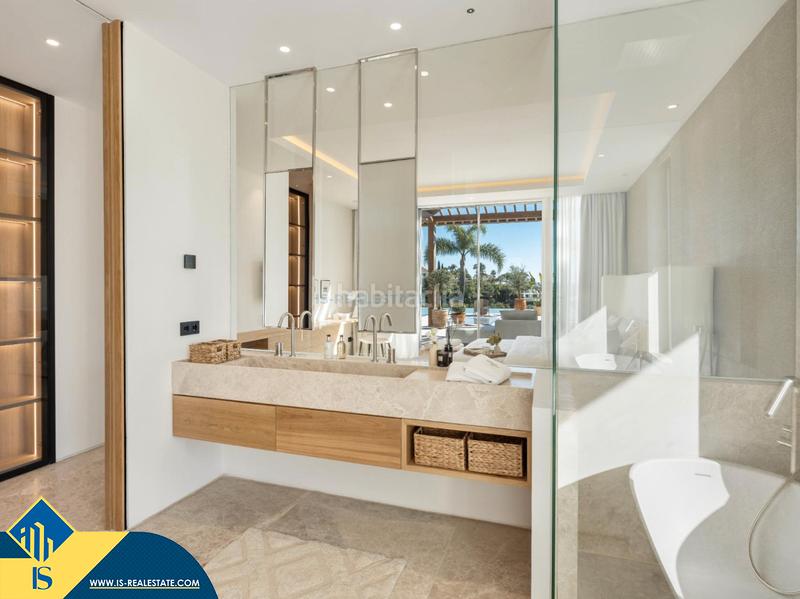 Foto e08a3b66-4299-4923-93d0-a9be9619e31c. Xalet amb calefacció aparcament piscina a Aloha Marbella