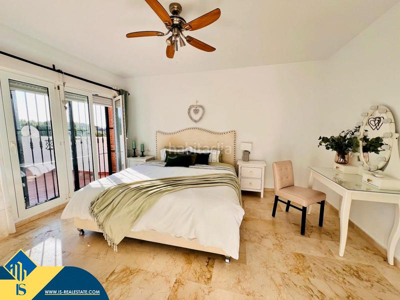 Foto be6e86a1-02c5-496a-b630-4850905aa98a. Haus mit parking in Lomas de Cabo Roig - Los Dolses Orihuela