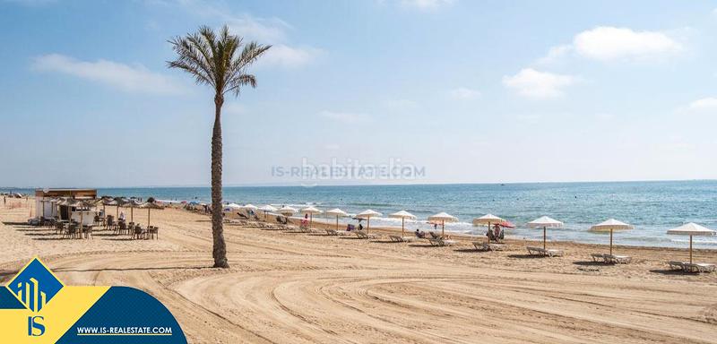 Foto 6a166132-304d-4c08-a2bf-ec090312cd40. Pis amb aparcament piscina a Pueblo Guardamar del Segura