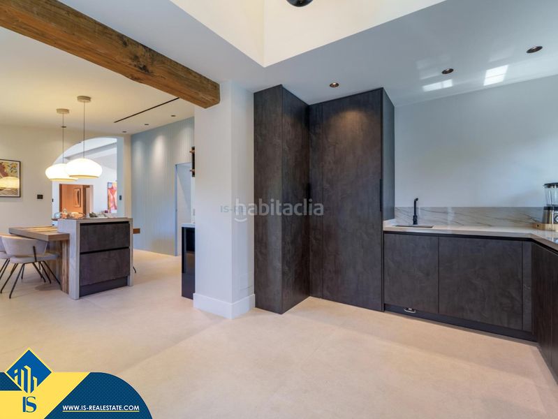 Foto e03f09b4-ac55-43fe-8c82-1fd38ab8098d. Xalet amb calefacció aparcament piscina a Puerto Banús Marbella