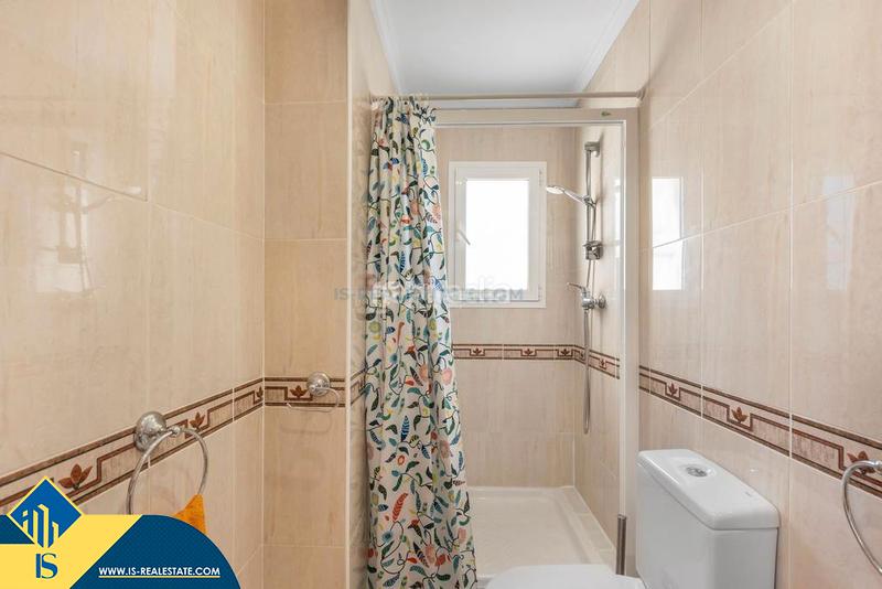 Foto 898b0202-ba2a-4f6f-8272-24fb39d5243b. Chalet with parking pool in La Zenia Orihuela