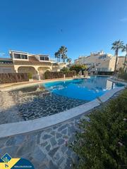 Appartement à La Florida. Apartamento reformado con piscina comunitaria, en la provincia d