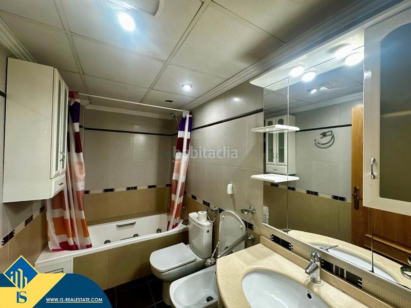 Foto 45ac4624-71fb-4684-8de8-01a1971b99d8. Apartment with heating parking in Zona Playa del Cura Torrevieja