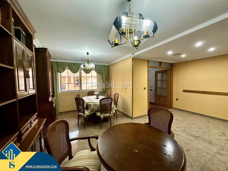 Foto e0128f67-d453-43bf-8290-3040145eaae2. Apartment with heating parking in Zona Playa del Cura Torrevieja