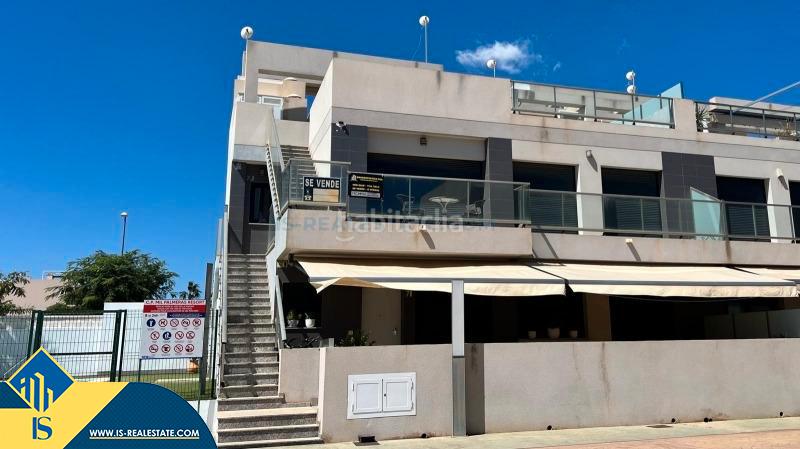 Foto ef640072-0de3-46c8-b140-5b920d4d08e6. Casa con parcheggio in Pueblo Latino Pilar de la Horadada