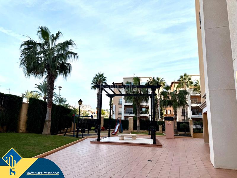 Foto 734768fd-1a96-4fd9-b97a-5fd1adeb51a0. Pis amb piscina a Aguas Nuevas Torrevieja