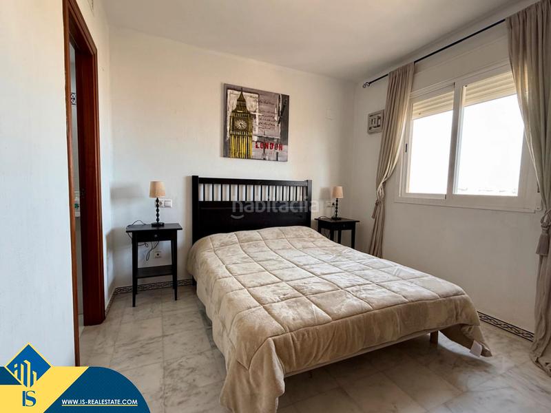 Foto c58b85f4-4189-4fdd-91c1-3426aa6d8740. Pis amb piscina a Aguas Nuevas Torrevieja