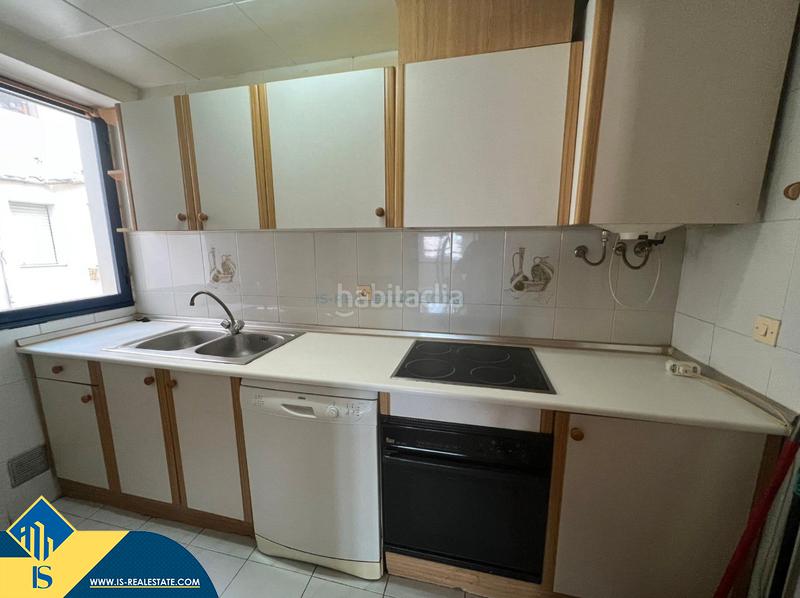 Foto 09df1923-aa8d-42ad-9a7b-7bd6b101415d. Apartamento  con piscina comunitaria, en la provincia de alicante, en la ciudad , en la zona de playa dEl Acequión. 2 en Torrevieja