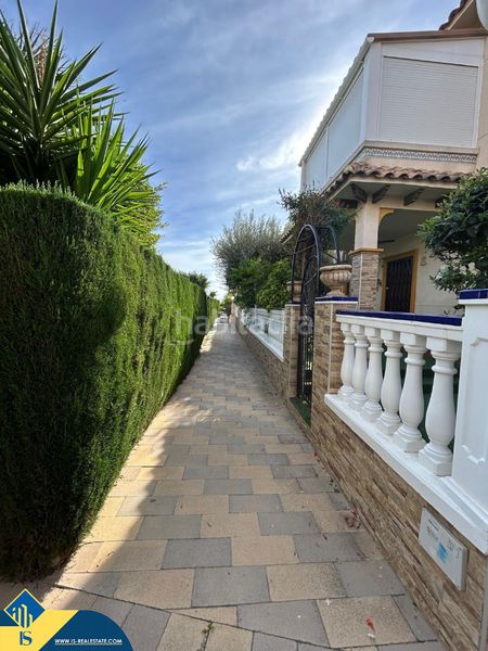 Foto 7f0b1036-acd5-4cbe-bb9b-7c9c2ee71f72. Dúplex amb piscina a Los Balcones-Los Altos Torrevieja