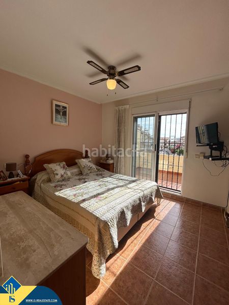 Foto da840742-9858-4c48-96cf-b4a4cd882510. Dúplex amb piscina a Los Balcones-Los Altos Torrevieja