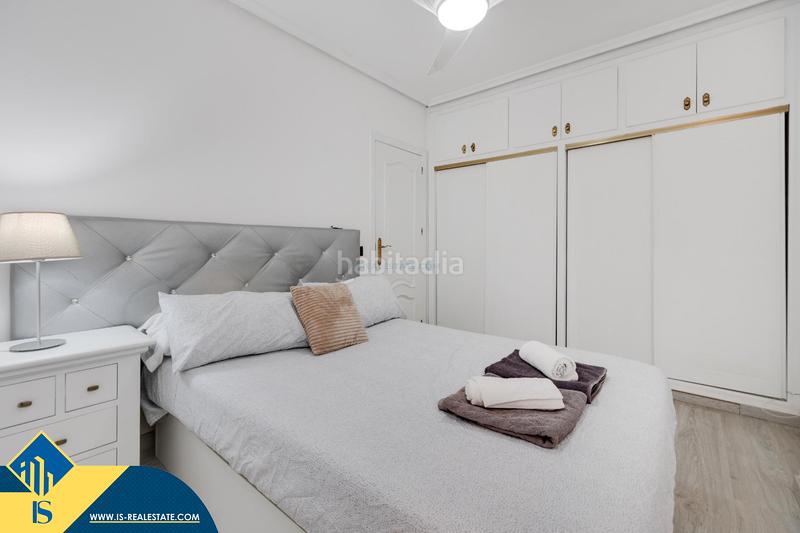 Foto 195ca37e-e6fc-4a38-bda6-6537322fbca8. Appartamento in Zona Playa de los Locos Torrevieja