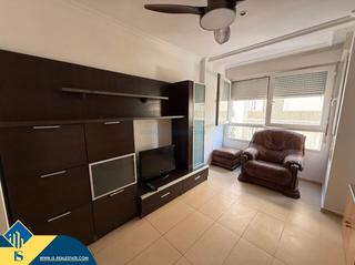 Apartament a Las Piscinas Naturales. Apartamento con terraza, en la provincia de alicante, en la ciud