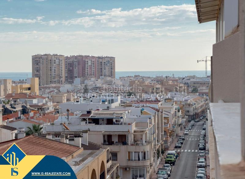 Foto 6ec33600-d201-468a-a5d5-62306f010ecb. Attique avec chauffage dans Zona Playa del Cura Torrevieja