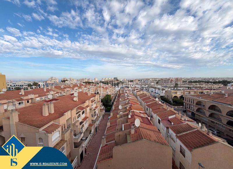 Foto 8aae37ea-0409-4f7a-8a10-5da53335991c. Attique avec chauffage dans Zona Playa del Cura Torrevieja