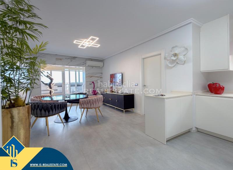 Foto 97c4c2df-582e-40ab-9ea0-81d47c3f7278. Attique avec chauffage dans Zona Playa del Cura Torrevieja