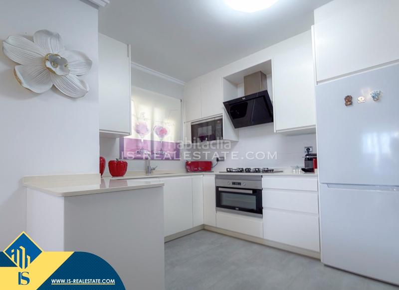 Foto 9897aa9c-1b28-45ed-af6f-4c47dd6cafa0. Attique avec chauffage dans Zona Playa del Cura Torrevieja