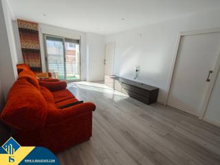 Appartement à Parque de las Naciones. Apartamento con terraza, en la provincia de alicante, ciudad de